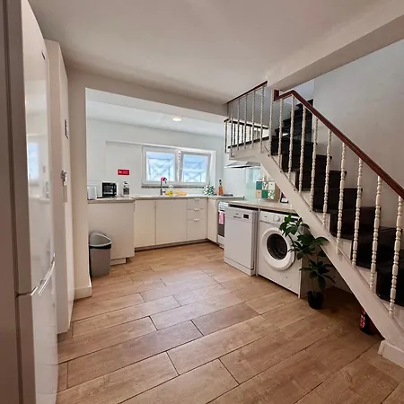 Big 3br Near Cascais إستوريل